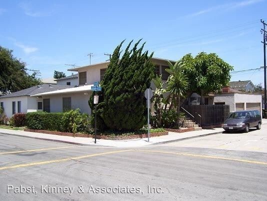 Foto principal - 5527 E 2nd St