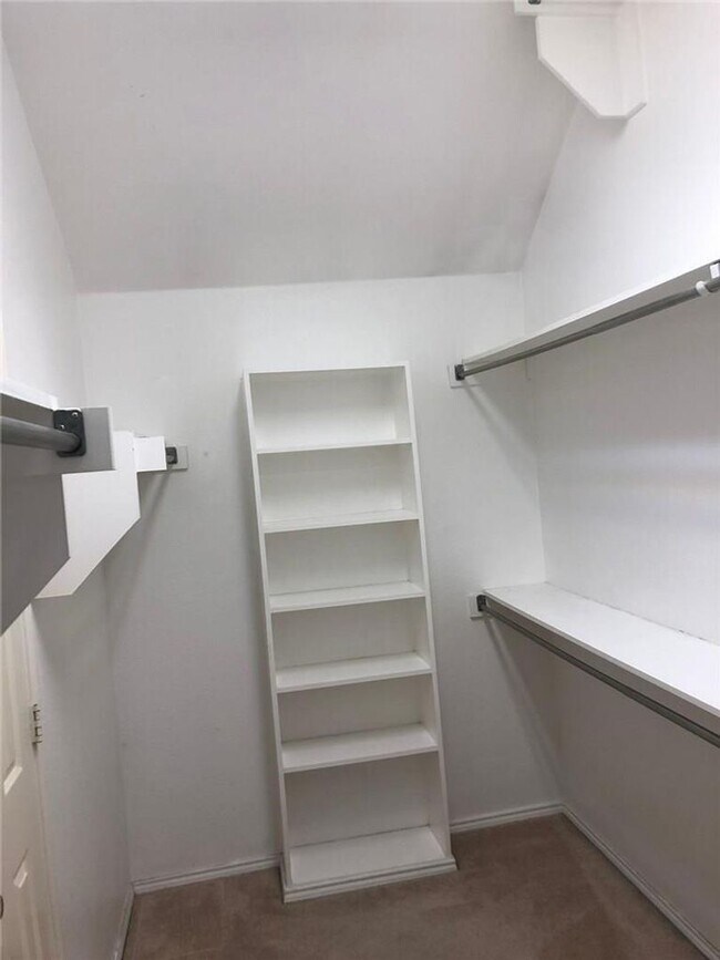 Foto del edificio - Beautiful 4 Bedroom, 2 Bath Home for Lease in Plano!