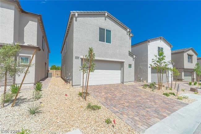 Building Photo - 9946 Kimura Hls Ave