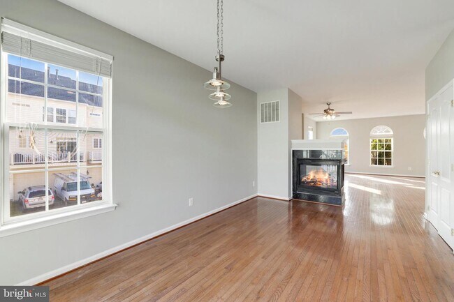 Building Photo - 42419 Bowditch Square