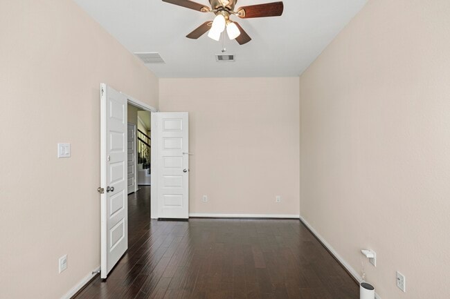 Building Photo - 5314 Belle Manor Ln