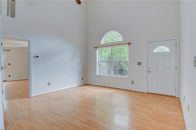Foto del edificio - 1224 Corkwood Cir