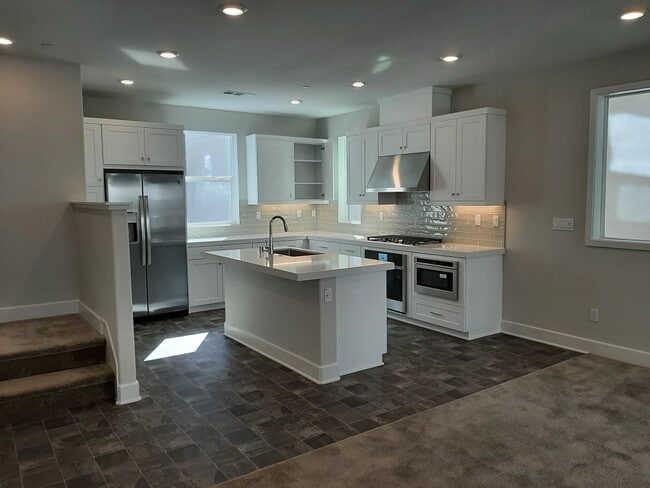 Building Photo - 3029 Tallahassee Ln