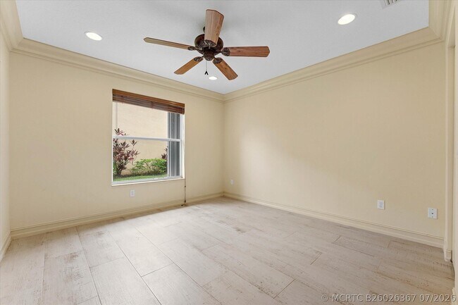 Foto del edificio - 8882 Hidden Acres Dr