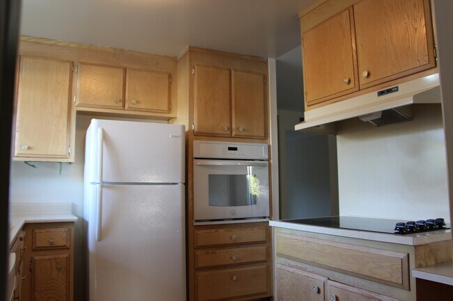 Foto del edificio - 4766 Shelborne Park Ct