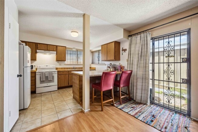 Building Photo - 12018 Willow Trail