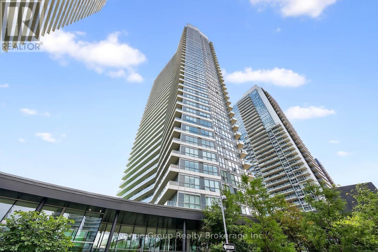 Photo principale - 115 McMahon Dr