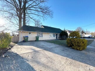 Building Photo - 122 Vineyard Rd