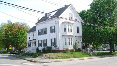 Building Photo - 532 Main St