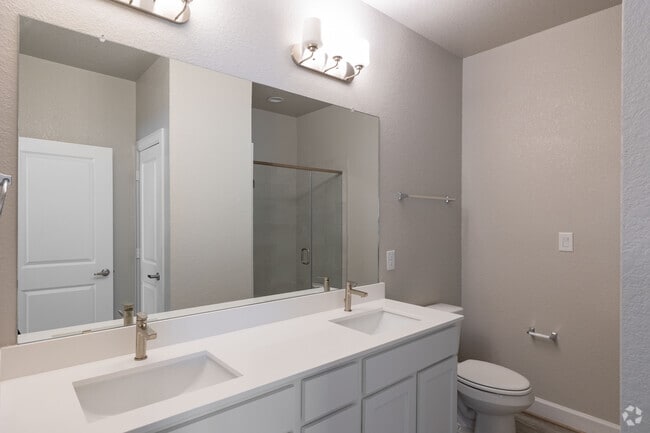 B4 First Bathroom - Cottage Living