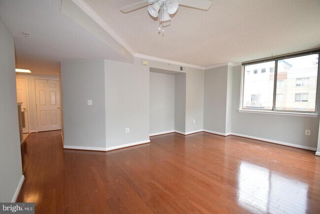 Foto del edificio - 3835 9th St N