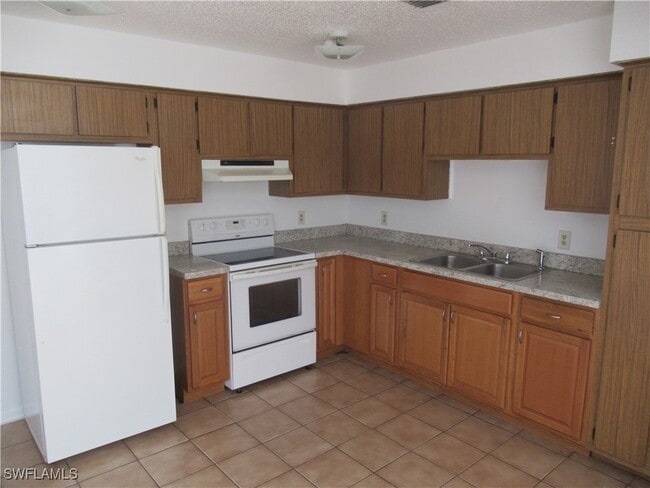 Foto del edificio - 7461 Pebble Beach Rd