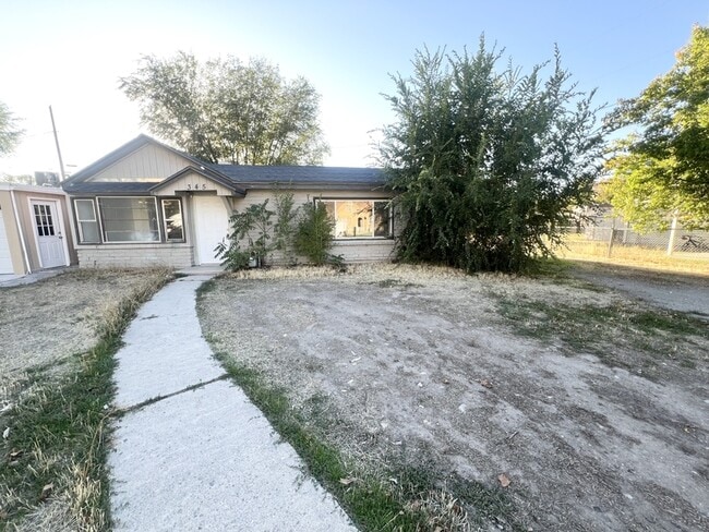 Building Photo - 345 N 1000 W St