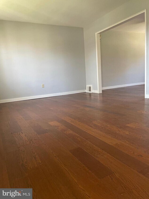 Foto principal - 224 Sycamore Rd