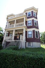 Building Photo - 475 Ashmont St