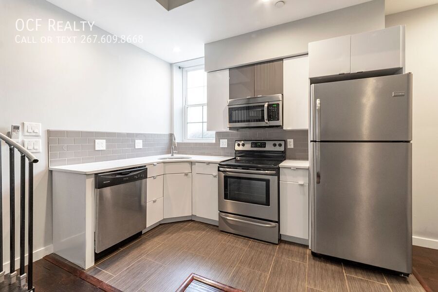 Foto principal - 17 S 44th St