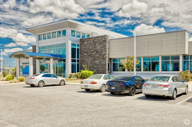 Leasing Office - The Avenue at San Marcos Apartments