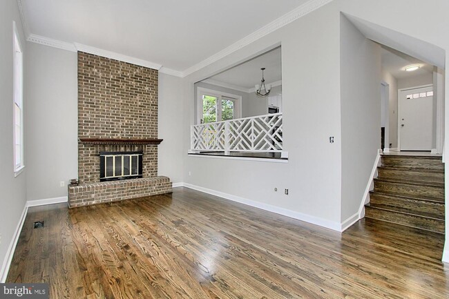 Building Photo - 5420 Midship Ct