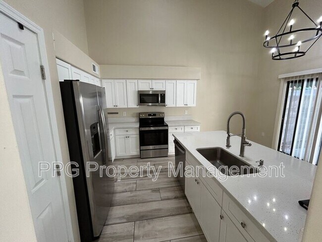 Building Photo - 7490 W Denaro Dr