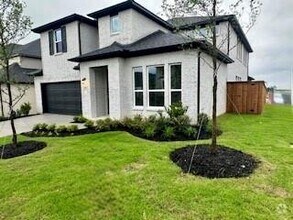 Building Photo - 1701 Nightshade Ln