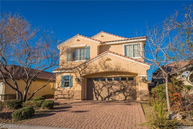 Building Photo - 10373 Montes Vascos Dr