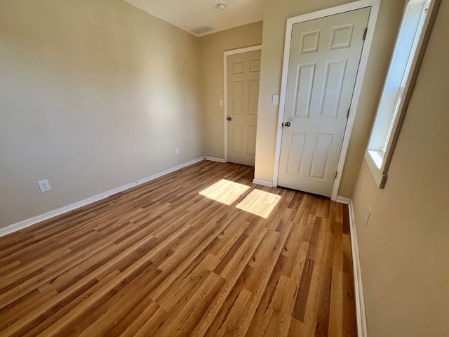 Foto del edificio - 229 E Washington St