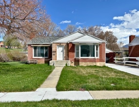 Building Photo - 105 E 500 N