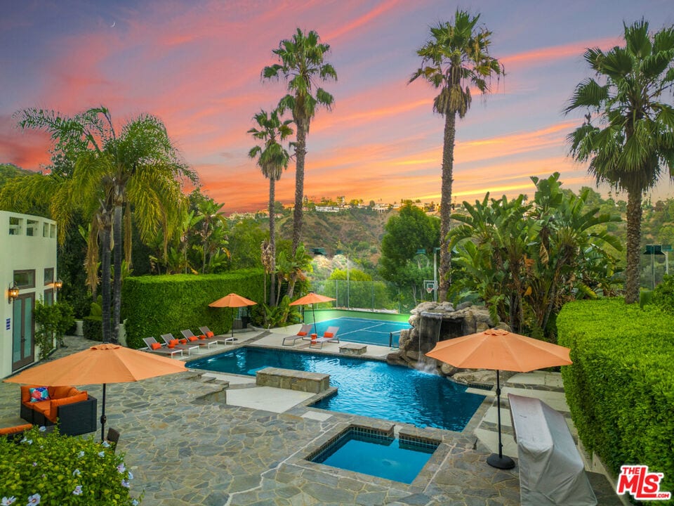 Foto principal - 11037 Anzio Rd