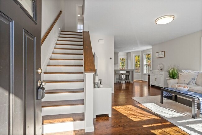 Foto del edificio - 45 Riley Rd