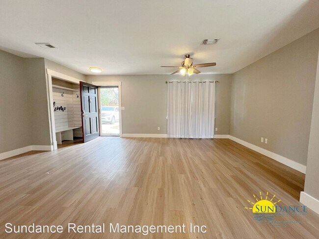Foto del edificio - 3 br, 2.5 bath House - 193 Marcia Drive