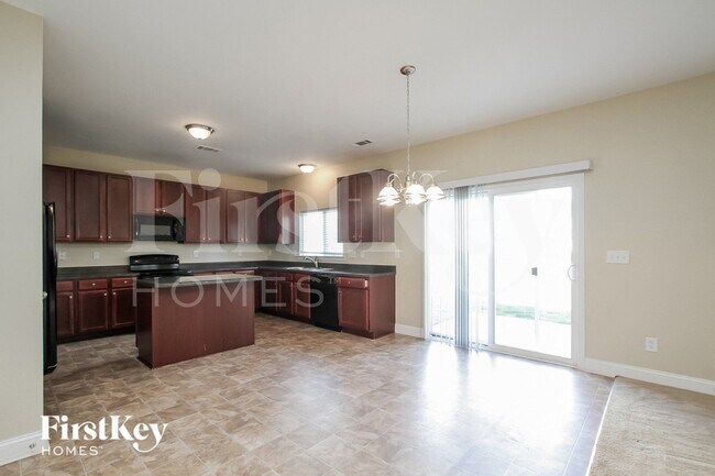 Foto del edificio - 9709 Rocky Ford Club Rd