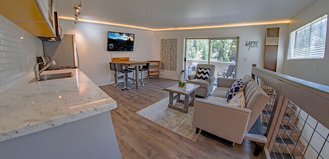 Building Photo - 456 Quaking Aspen Ln