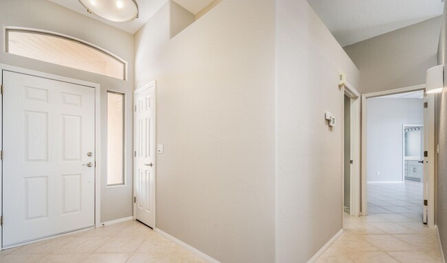 Foto del edificio - 3 Bed 2 Bath Home