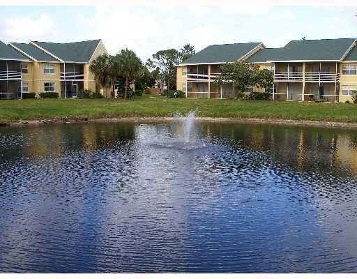 Building Photo - 2833 N Course Dr