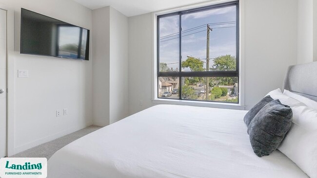 Building Photo - 36 Washington Ave