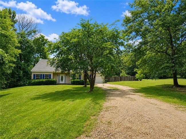 Building Photo - 23423 N Rian Dr