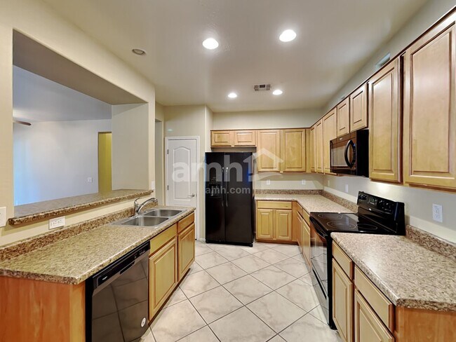 Foto del edificio - 3716 E Waite Ln