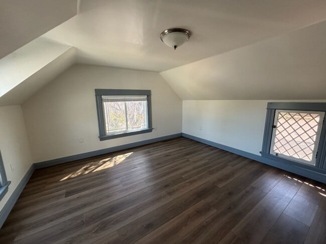 Building Photo - 4412 Mobley Ave