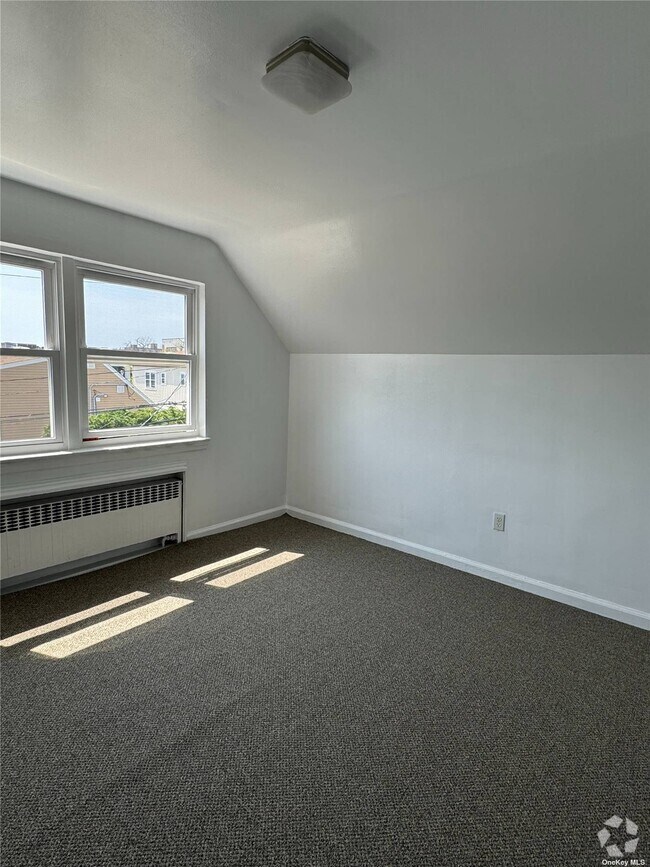 Apartments in Nassau County, NY under 2,300 Page 2