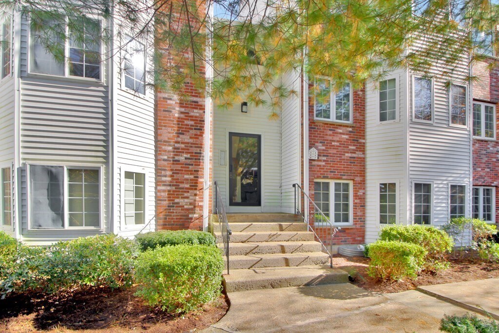 116 Tall Oaks Dr Unit N, Weymouth, MA 02190 Condo for Rent in