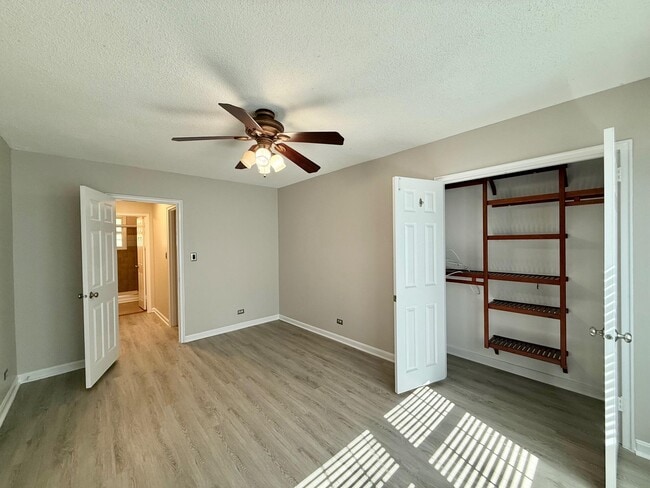 Photo - 230 N George Mason Dr House