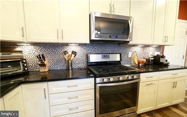 Building Photo - 42677 Wardlaw Terrace
