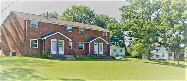 Building Photo - 328 Moon Clinton Rd