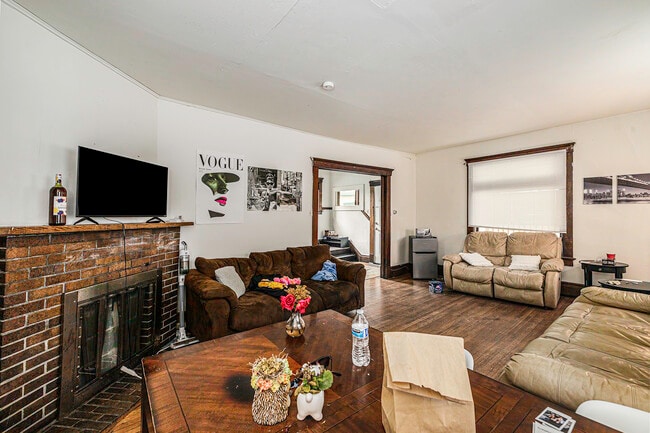 Foto del edificio - 1207 Prospect-