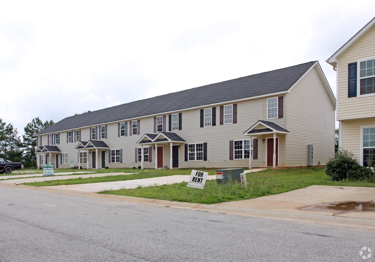 Building Photo - Viewpoint Villas - Townhomes