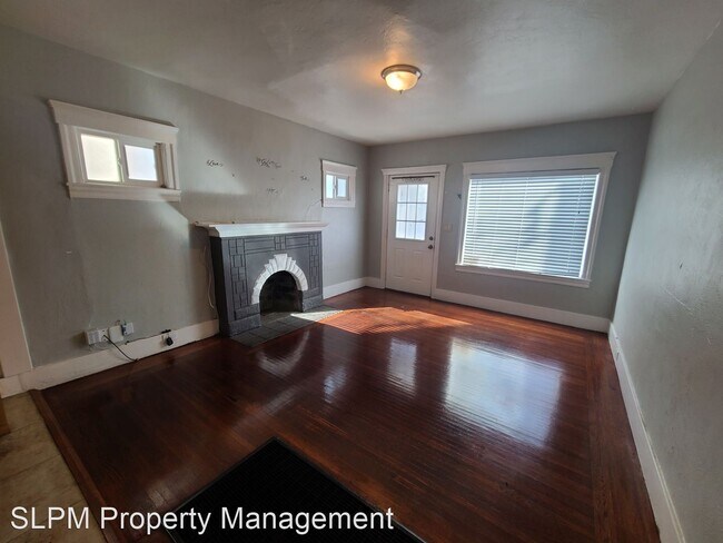 Building Photo - 2 br, 1 bath House - 1907 - 70th Ave