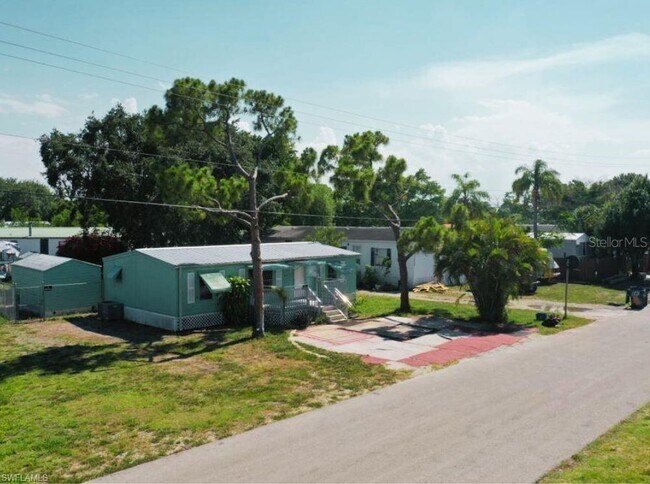 Building Photo - 1281 Richmond Ave