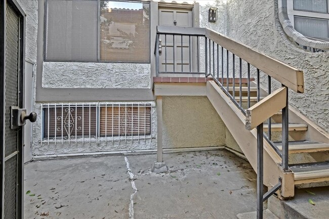 Foto del edificio - 20224 Sherman Way