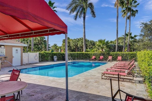 Foto del edificio - 4151 Eastridge Cir