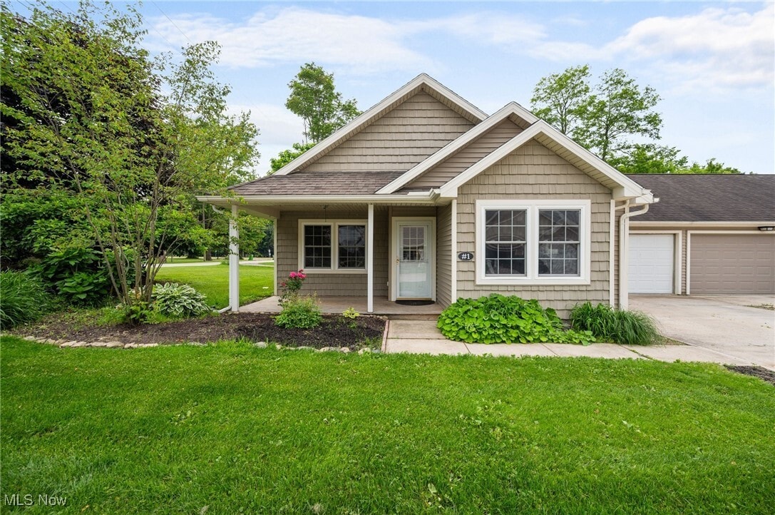 3031 Logan Ln N Rock Creek, OH 44084 – photo 1 of 29